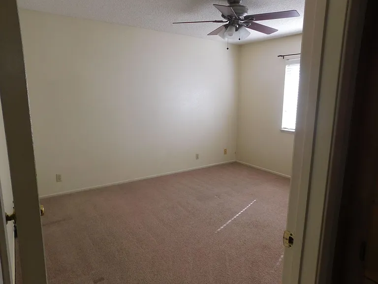 1013 W Atkins Ave #A-B — Photo 6