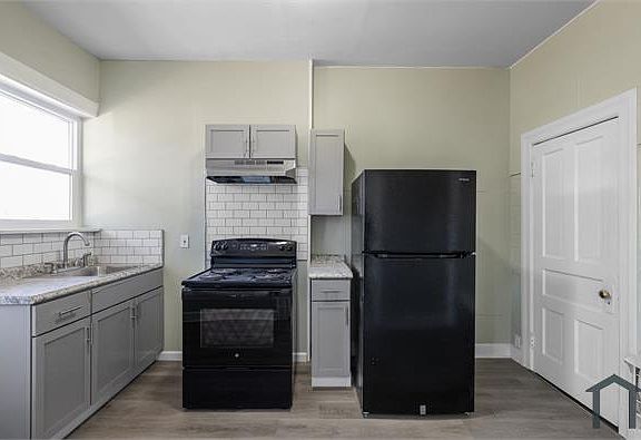 3rd image of 3621 Minnesota Ave Floor 1