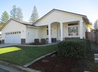 241 Cedar Brook Ln, Cave Junction, OR 97523