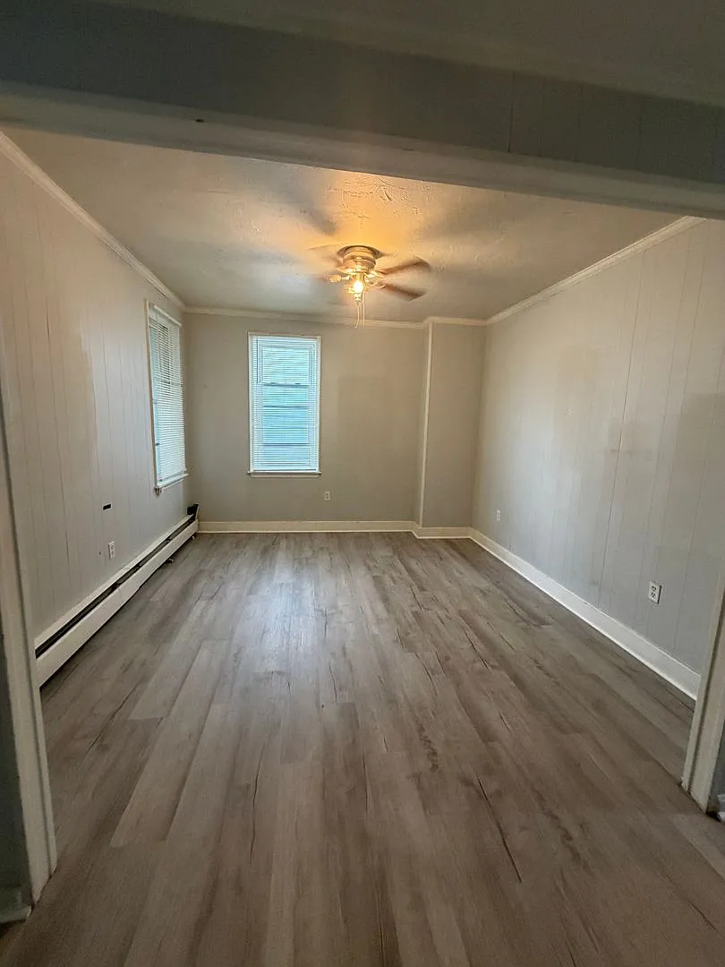 1027 East Market Street — Photo 3