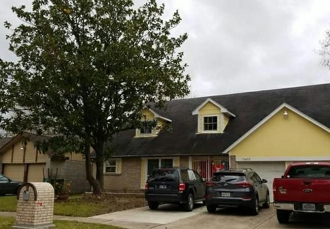 2nd image of 11455 Stoughton Dr