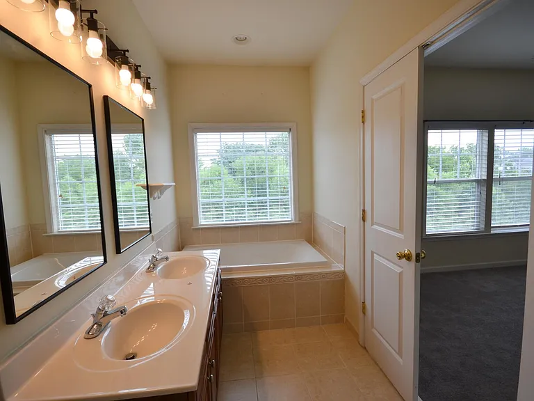 14183 Catbird Dr — Photo 20