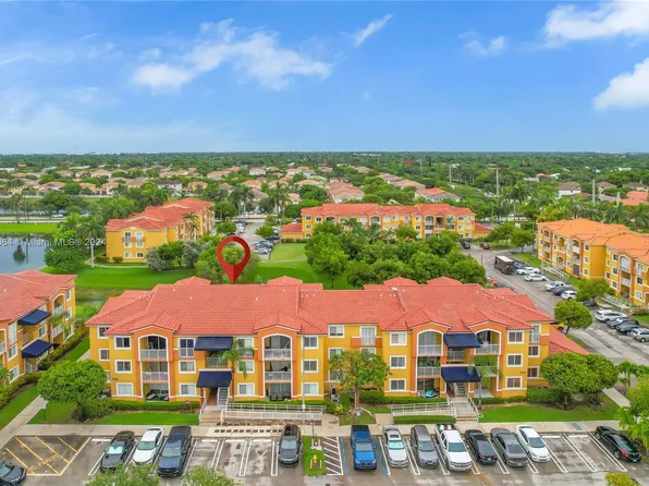 20930 SW 87th Ave APT 204, Cutler Bay, FL 33189