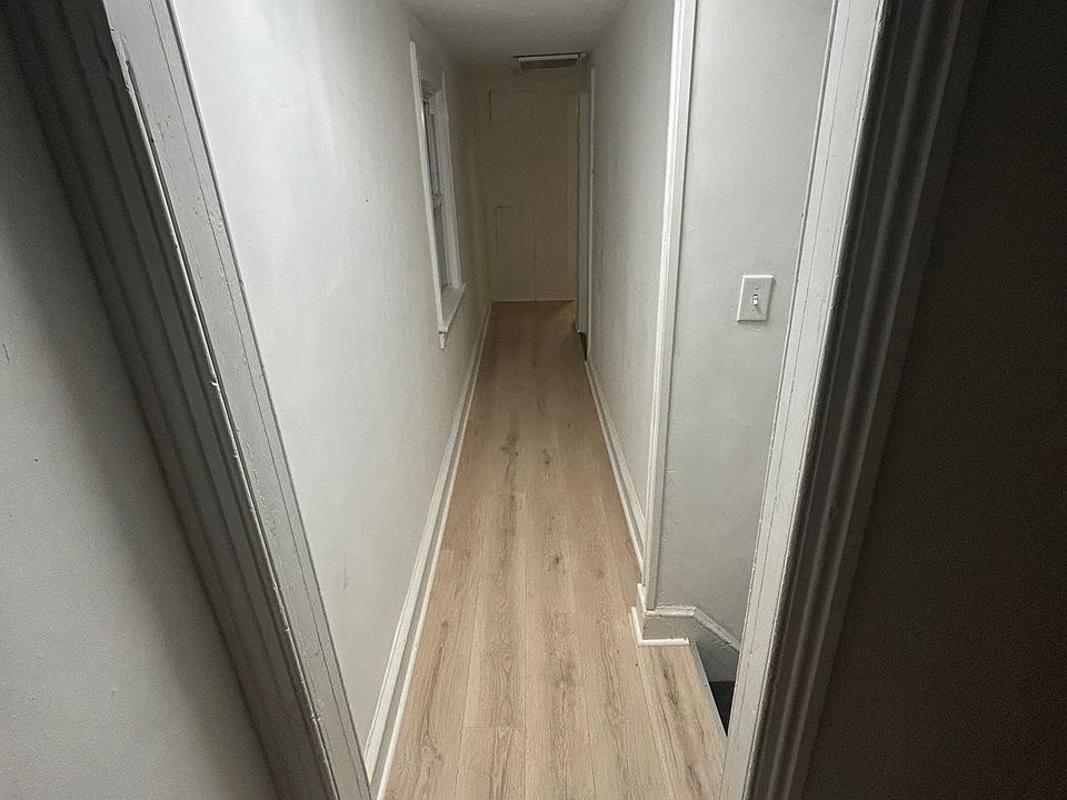 1st image of 701 W 2nd St Floor 2