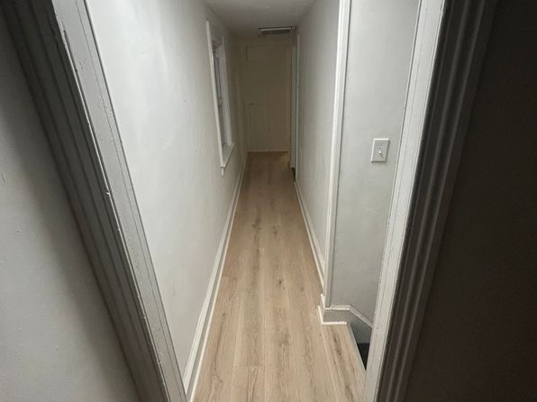 701 W 2nd St FLOOR 2