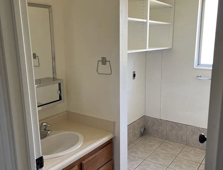 333 E 2700 N #2 — Photo 23