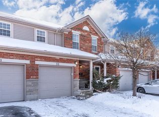 124 Gosling Gdns #32, Guelph, ON