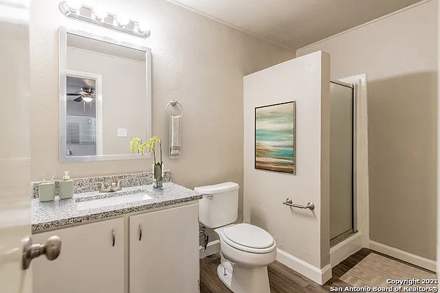 Studio, 1.0 bath, 550 sqft, $625 — Photo 4