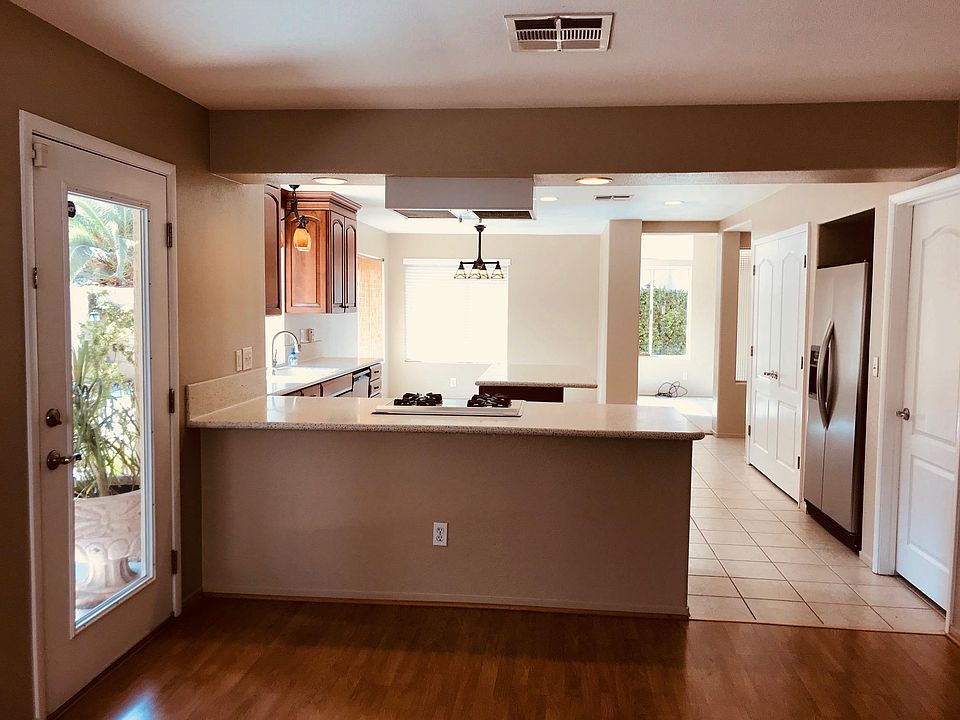 1st image of 2004 Canyon Breeze Dr