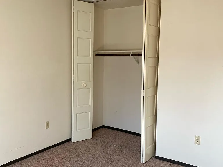 Northwood Manor Apartments — Photo 3