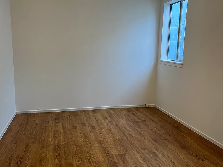 2514 Clay St #6 — Photo 5