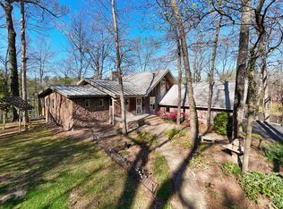 5 Lake Shore Ct, Carbondale, IL 62902