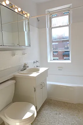 Rented by Metropolitan Equities | media 12