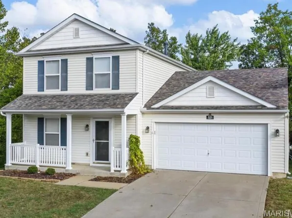 521 Glengarry Ct, Wentzville, MO 63385