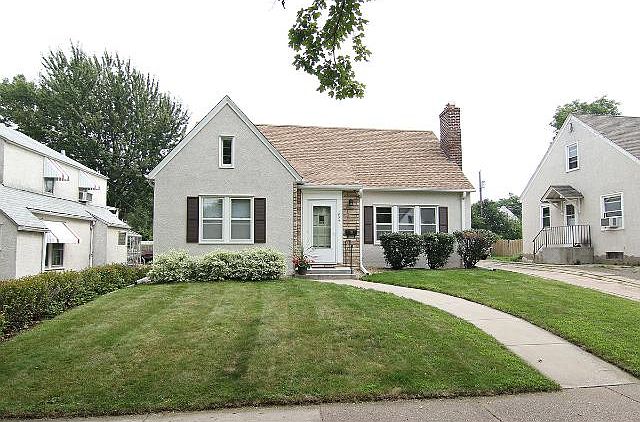 1st image of 1034 Hall Ave