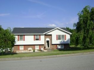 2009 Ohio St, Mount Carmel, TN 37645