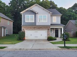 200 Rivers Edge Cir, Simpsonville, SC 29680