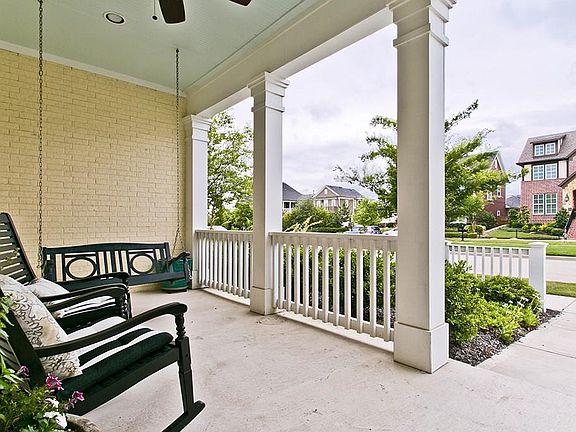 4th image of 7404 Townsend Blvd
