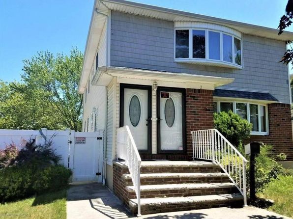 2 Twombly Ave #2