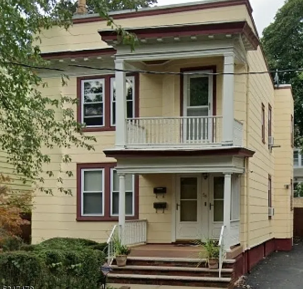 58 Maple Ave — Photo 1