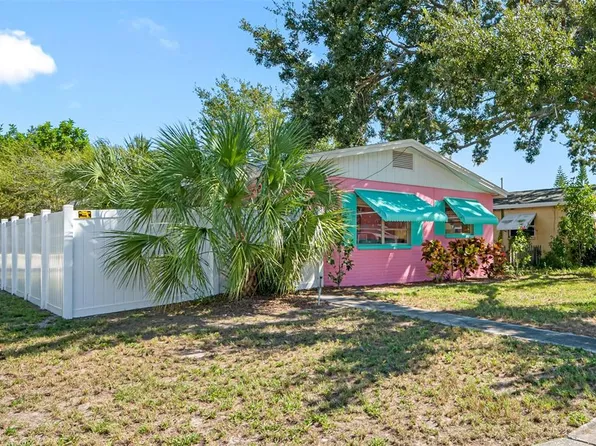 699 71st Ave N, Saint Petersburg, FL 33702