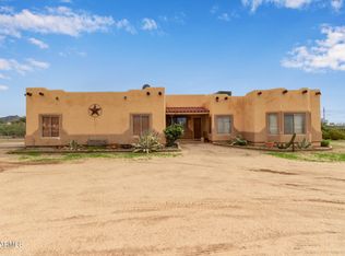 1032 E Carlise Rd, Phoenix, AZ 85086