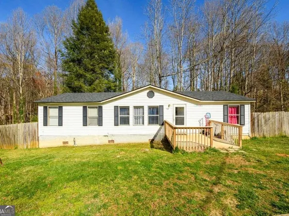 52 Independent Dr, Cleveland, GA 30528