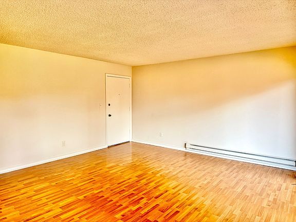 4th image of 38623 Cherry Ln APT 225