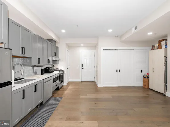 1028 Bladensburg Rd NE APT 38, Washington, DC 20002