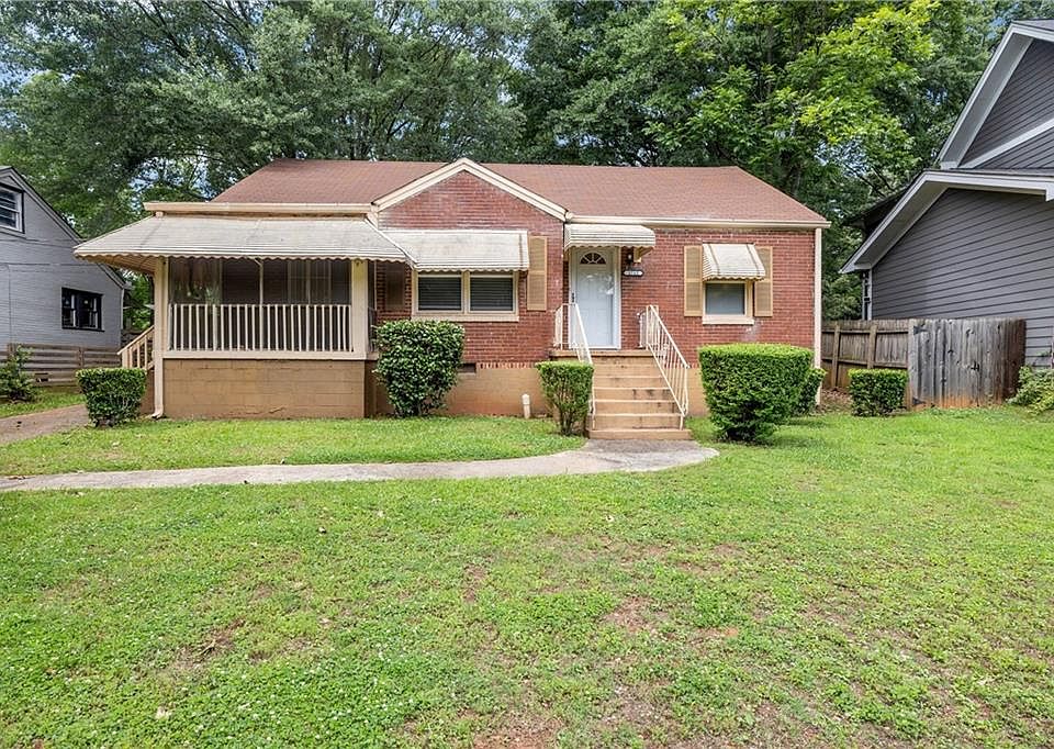 1st image of 1712 Clifton Way SE