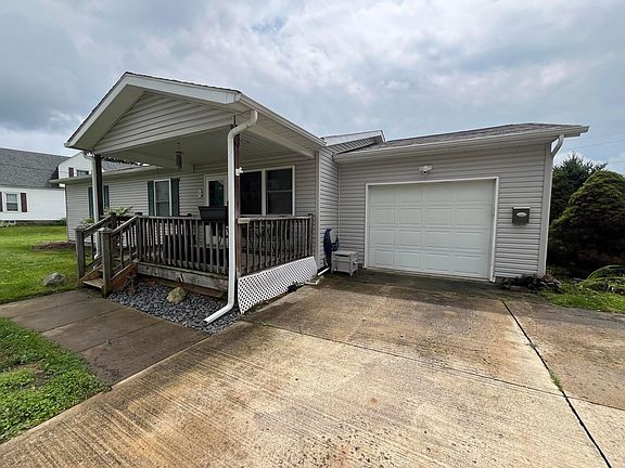 2nd image of 1 Hickory St