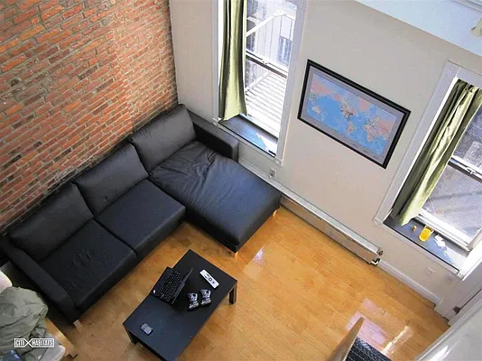 Rented by Citi Habitats | media 34