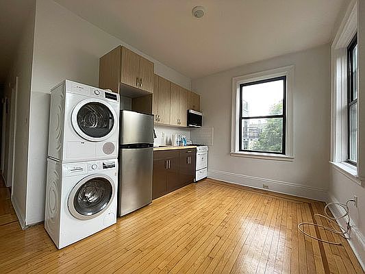 1st image of 1356 Pacific St APT 3D