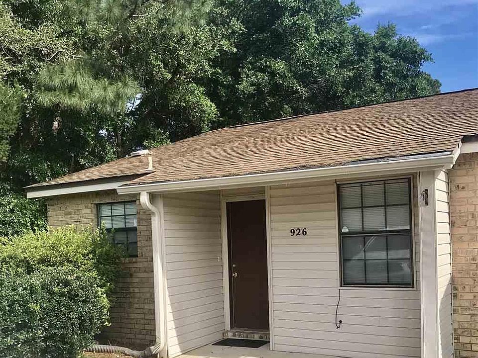 1st image of 926 E Johnson Ave