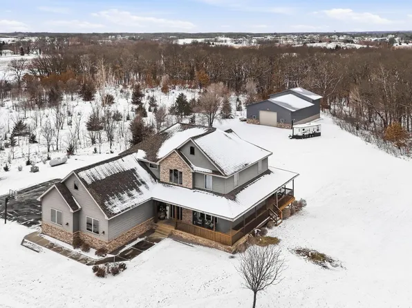 1872 Dom Cir, Clearwater, MN 55320