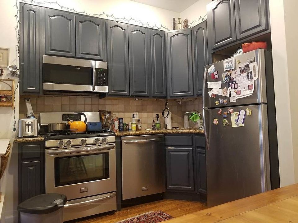 1st image of 387 14th St #2A