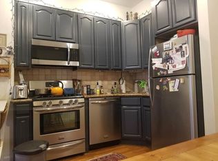 387 14th St #2A, Brooklyn, NY 11215