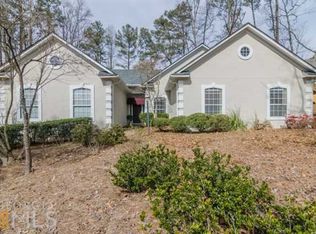 220 Creek Run Ct, Alpharetta, GA 30005