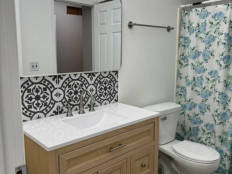 29165 Hayes Rd #15 — Photo 8