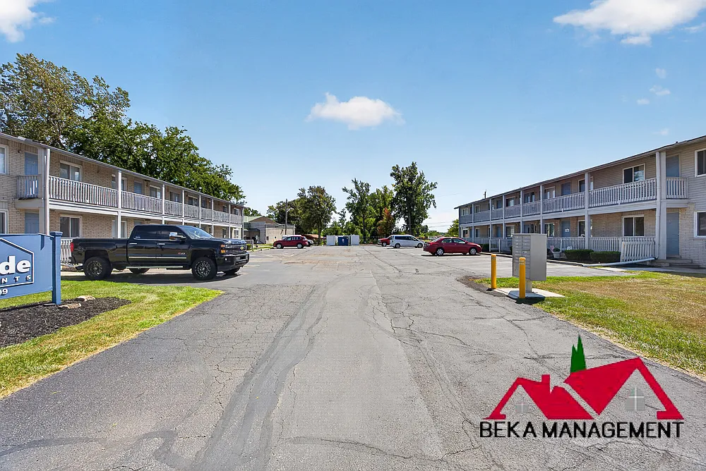 2 bed, 740 sqft, $1,025 — Photo 2
