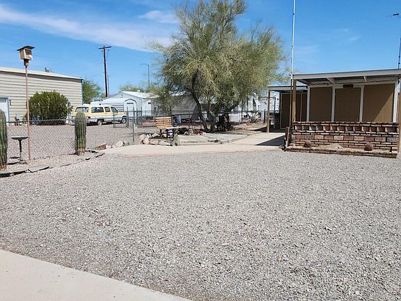 2nd image of 565 S Adobe Ln