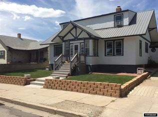 711 W Buffalo St, Rawlins, WY 82301