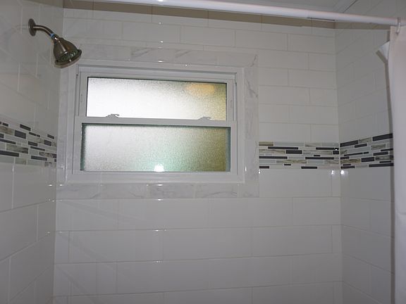 4th image of 2942 Cunnington Ln