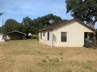 216 Keck St, Nocona, TX 76255