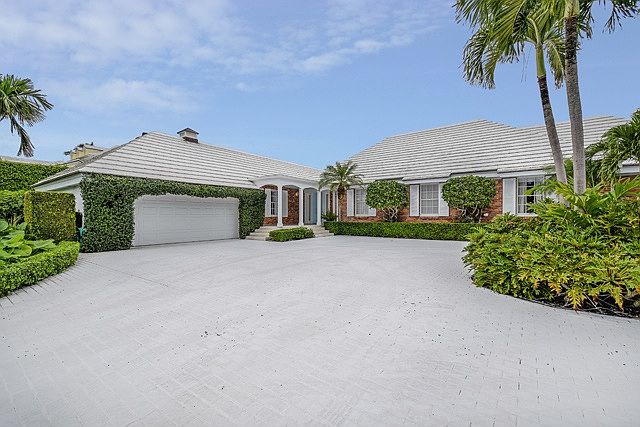 1st image of 1255 Lake Worth Ln