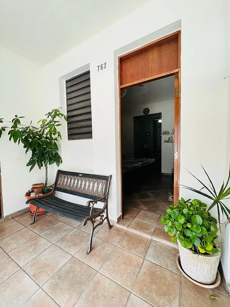 1 bed, 650 sqft, $1,000 — Photo 1