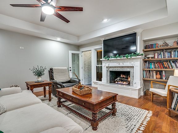 5th image of 708 Stoneybrook Dr