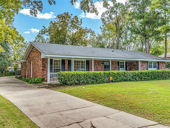 2nd image of 3437 Sommerville Dr