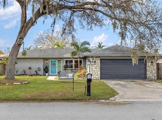 387 Dorchester Dr, Venice, FL 34293