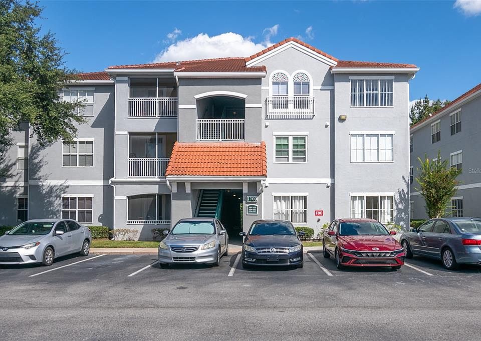 1st image of 18001 RICHMOND PLACE DRIVE #1137